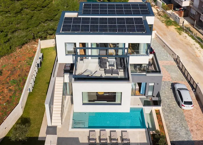 Nerra - Medulin, Mukalba Vila Medulin