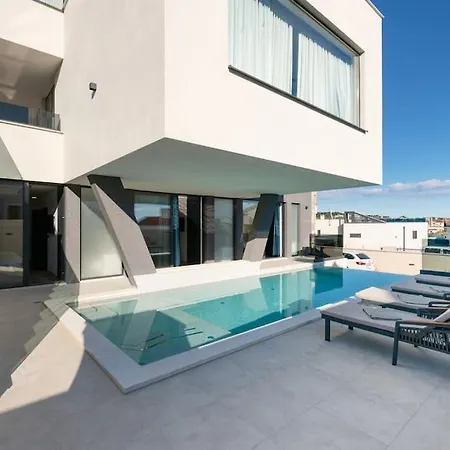 Villa Nerra - Medulin, Mukalba